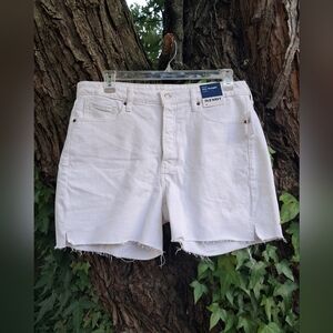 NEW! Old Navy OG Straight Button Fly White Cut Off Jean Shorts Women's Size 16